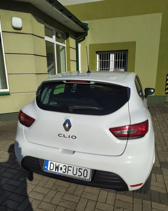 Renault Clio cena 25900 przebieg: 220000, rok produkcji 2018 z Pabianice małe 46